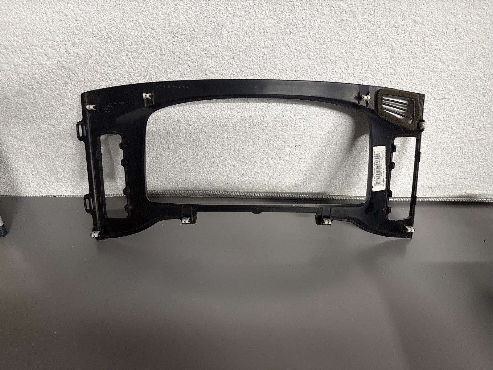 2018-2024 FREIGHTLINER CASCADIA FRONT UPPER DASH TRIM PANEL 22-73782-010 OEM