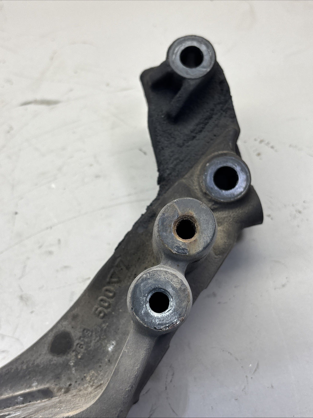 2019 Kenworth MX-13 T880 Front Engine Mount OEM 2121503