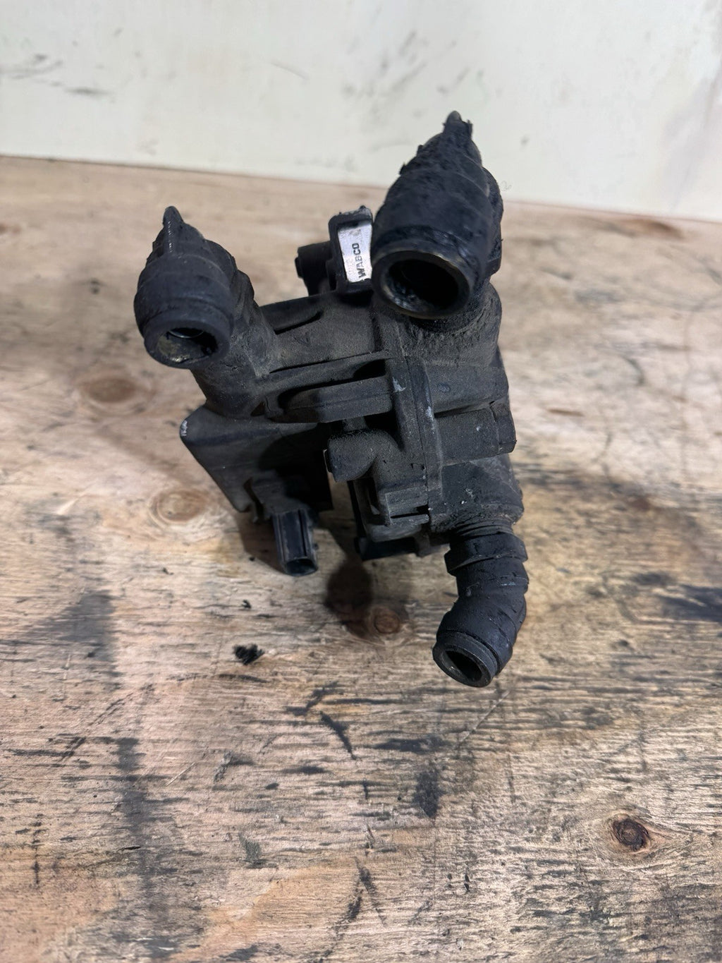 2021 Cascadia Wabco ABS BRAKE MODULATOR AIR Valve -9762001000 037, 4721700414,