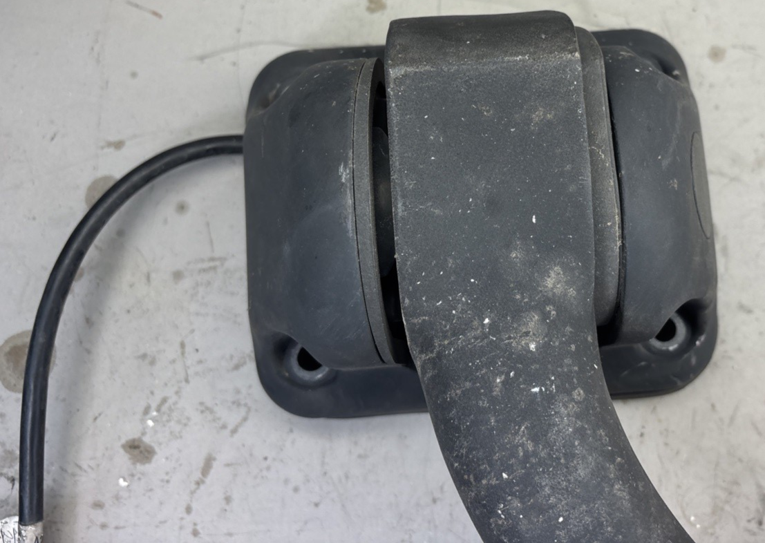FREIGHTLINER CASCADIA BLACK MIRROR - POWER & HEATED (L/H) #A22-60713-002