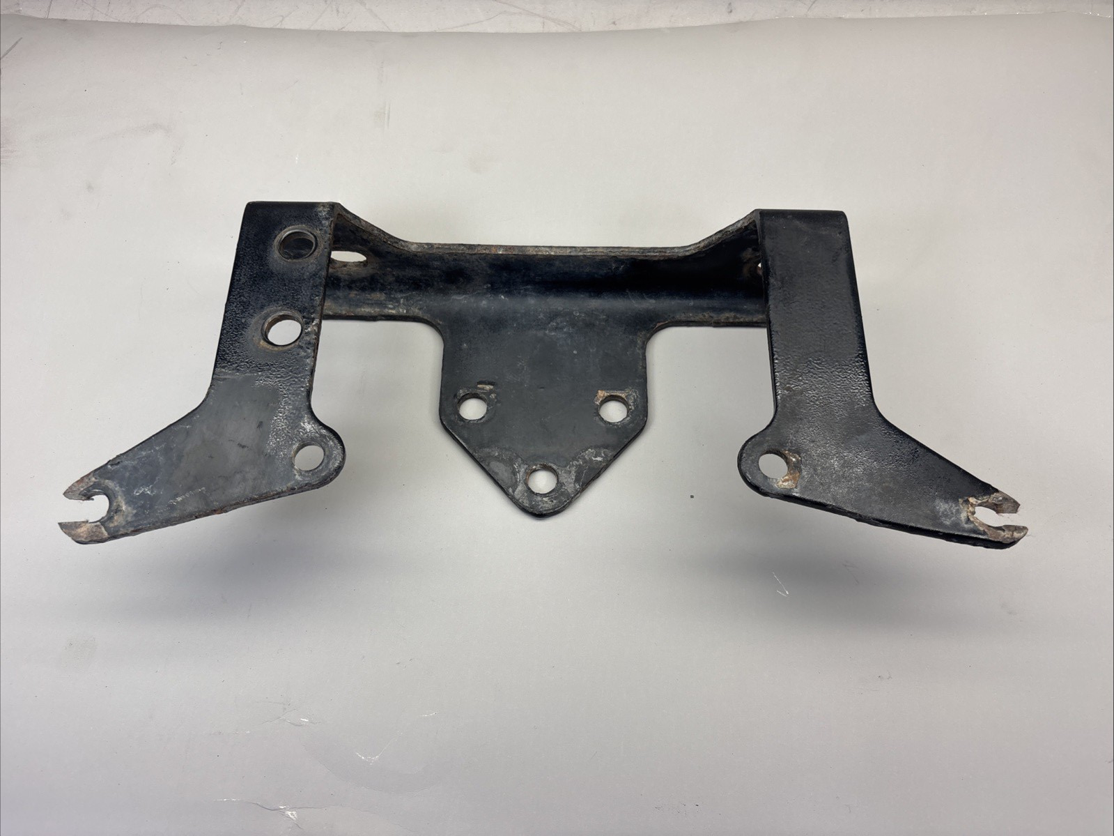 Paccar G11-1687 Bracket Front Axle Module BENDIX G90-6164-005 ABS BRAKE BRACKET