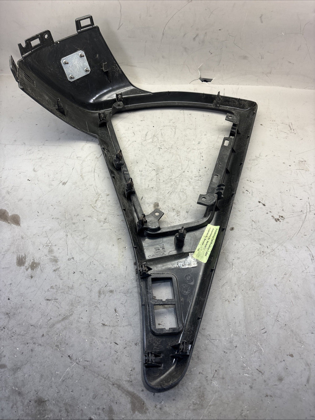 2019 - 2024 Volvo VNL 760 Dash Board Panel Upper Cover 