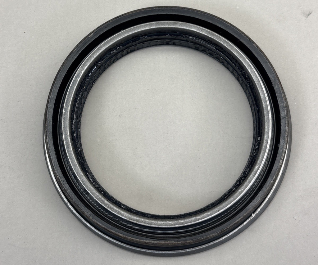 B.J.'S GEAR - 100494  OIL SEAL
