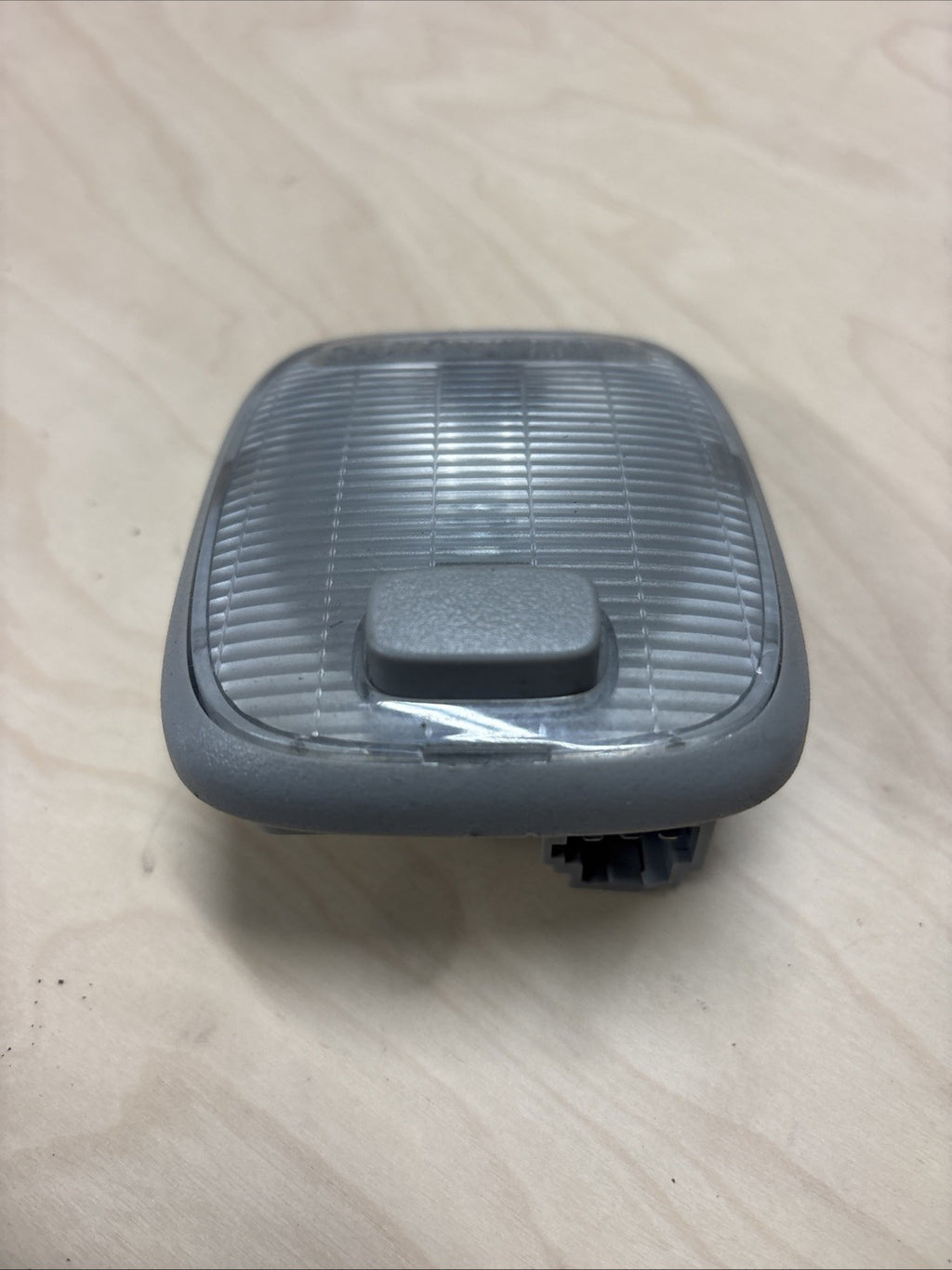Genuine Volvo Truck 20703050 Interior Lamp