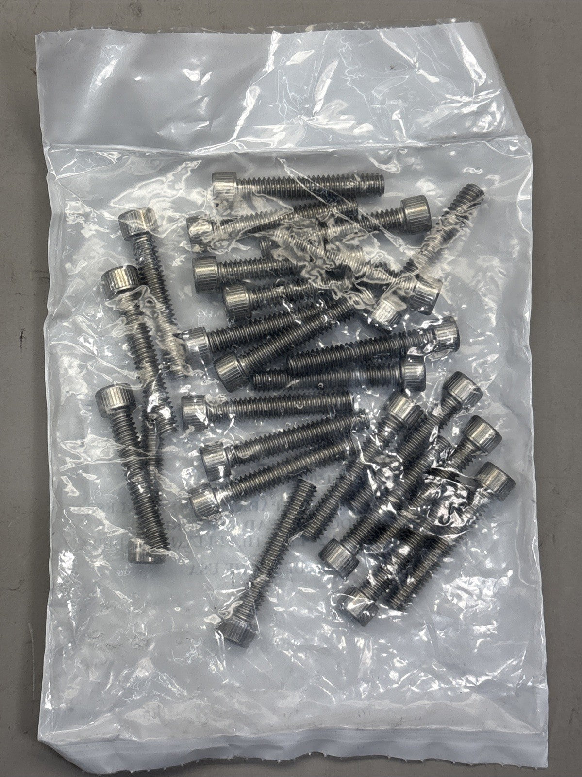 (25) 1/4-20 x 1-1/2 Stainless Steel Socket Head Cap Screw Allen Drive 18-8