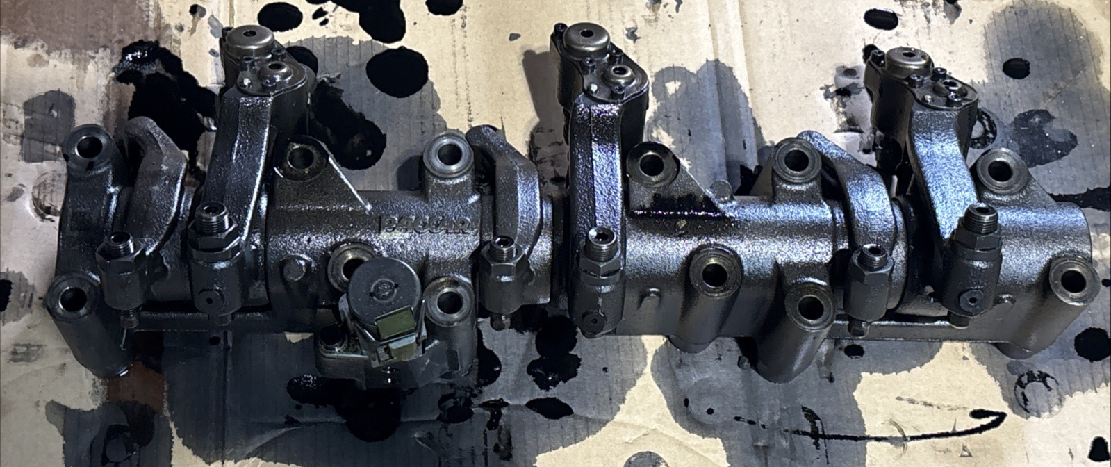 PACCAR PN 2134142 / EATON 219400-01
