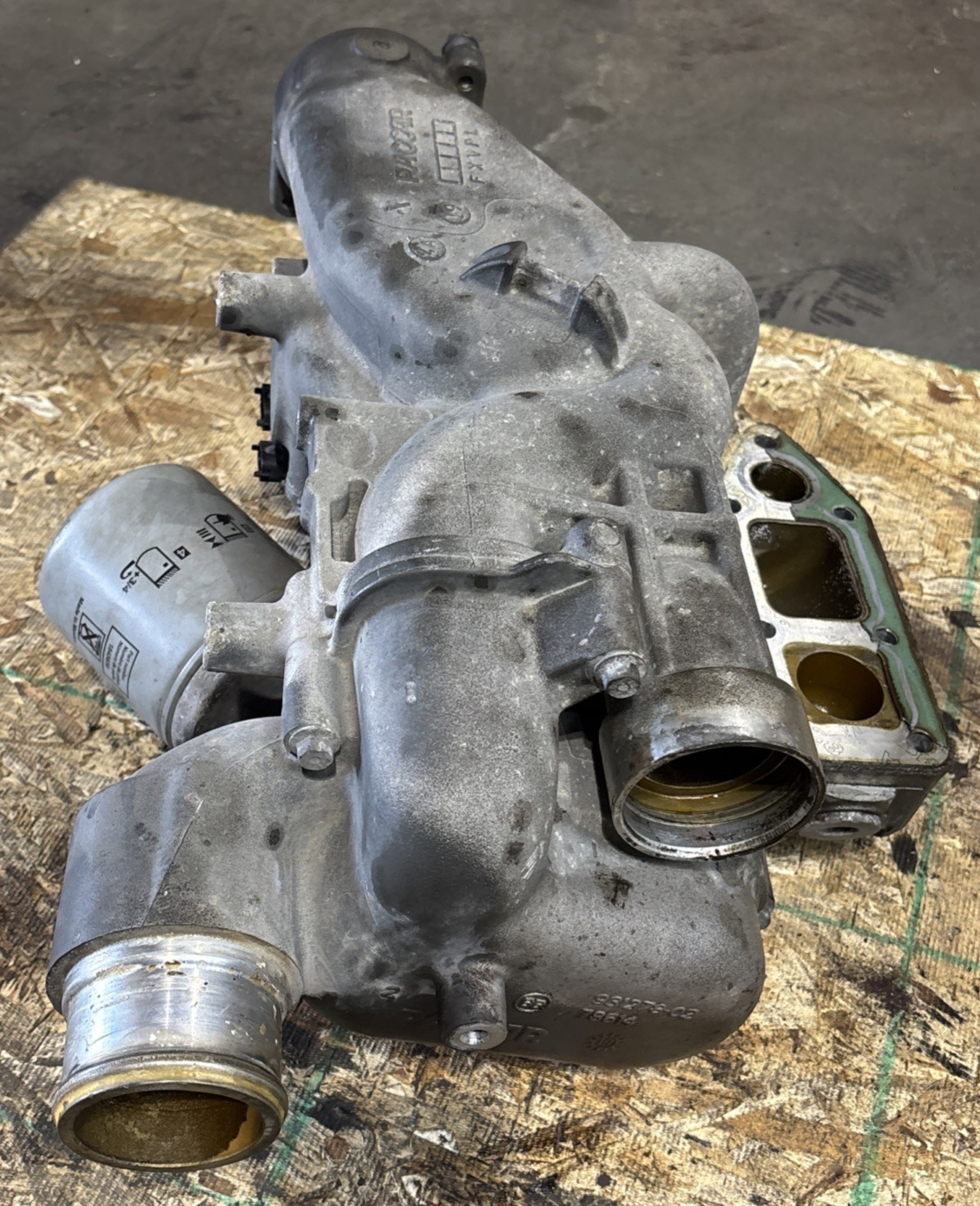 PACCAR WARER PUMP HOUSING W PUMP 931278 02