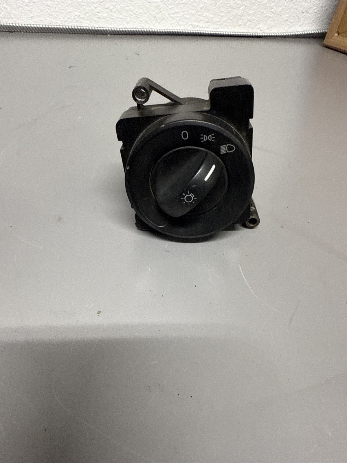 Freightliner Cascadia Headlight Switch A06-58685-001