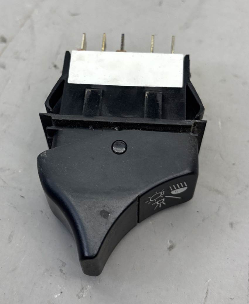 2014-2019 KENWORTH T680 T880 DASH HEAD LIGHT CONTROL SWITCH P27-1173-073