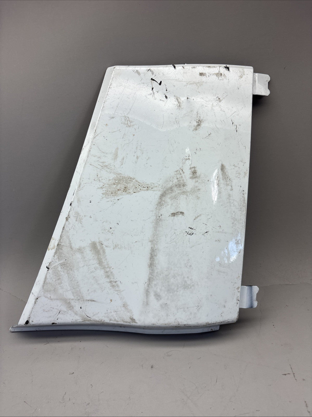 2019-2023 VOLVO VNL 760 FRONT Left driver SIDE BUMPER TOW HOOK COVER OEM