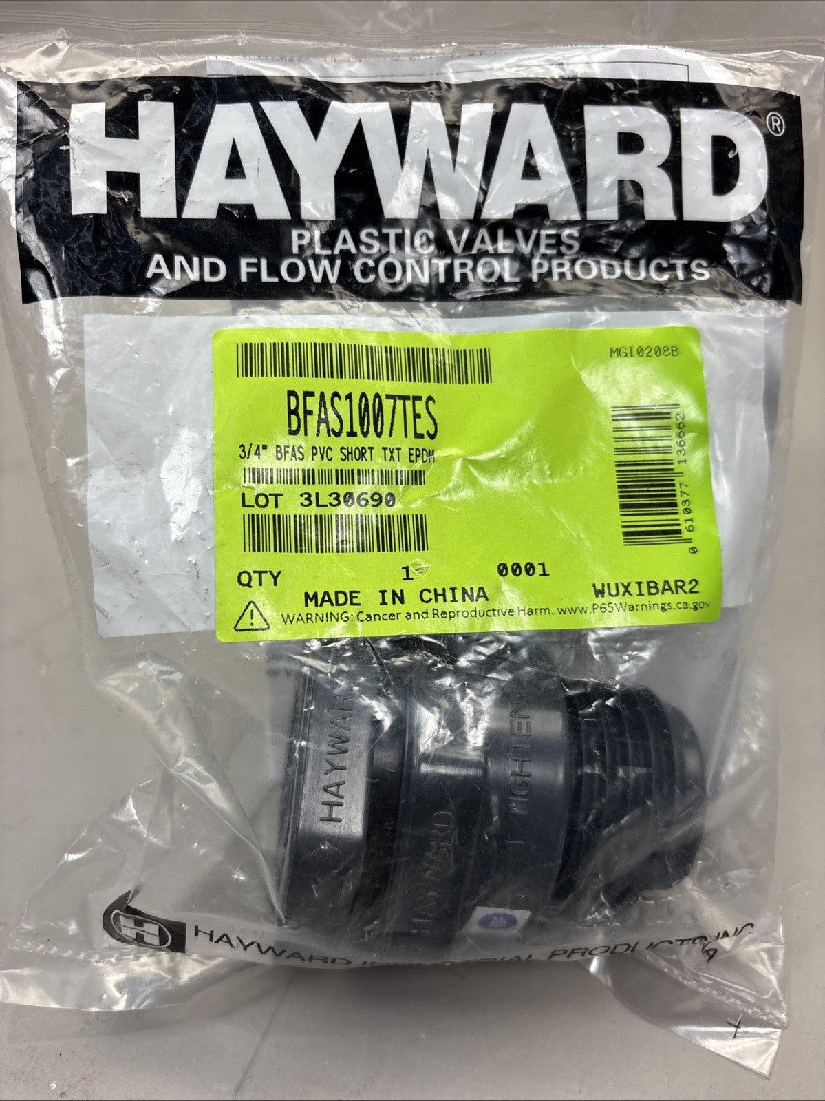 Hayward Flow Control Bfas1007ces Bulkhead Fitting, 3/4", Pvc/Epdm, Socket X Fpt