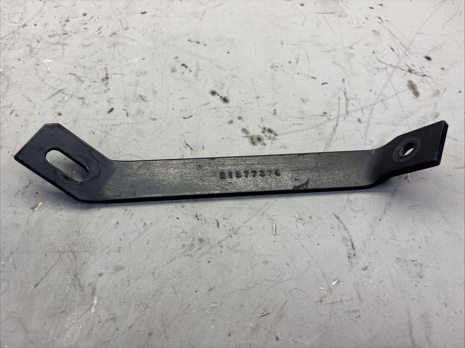 21577376 Multi Purpose Bracket for Volvo