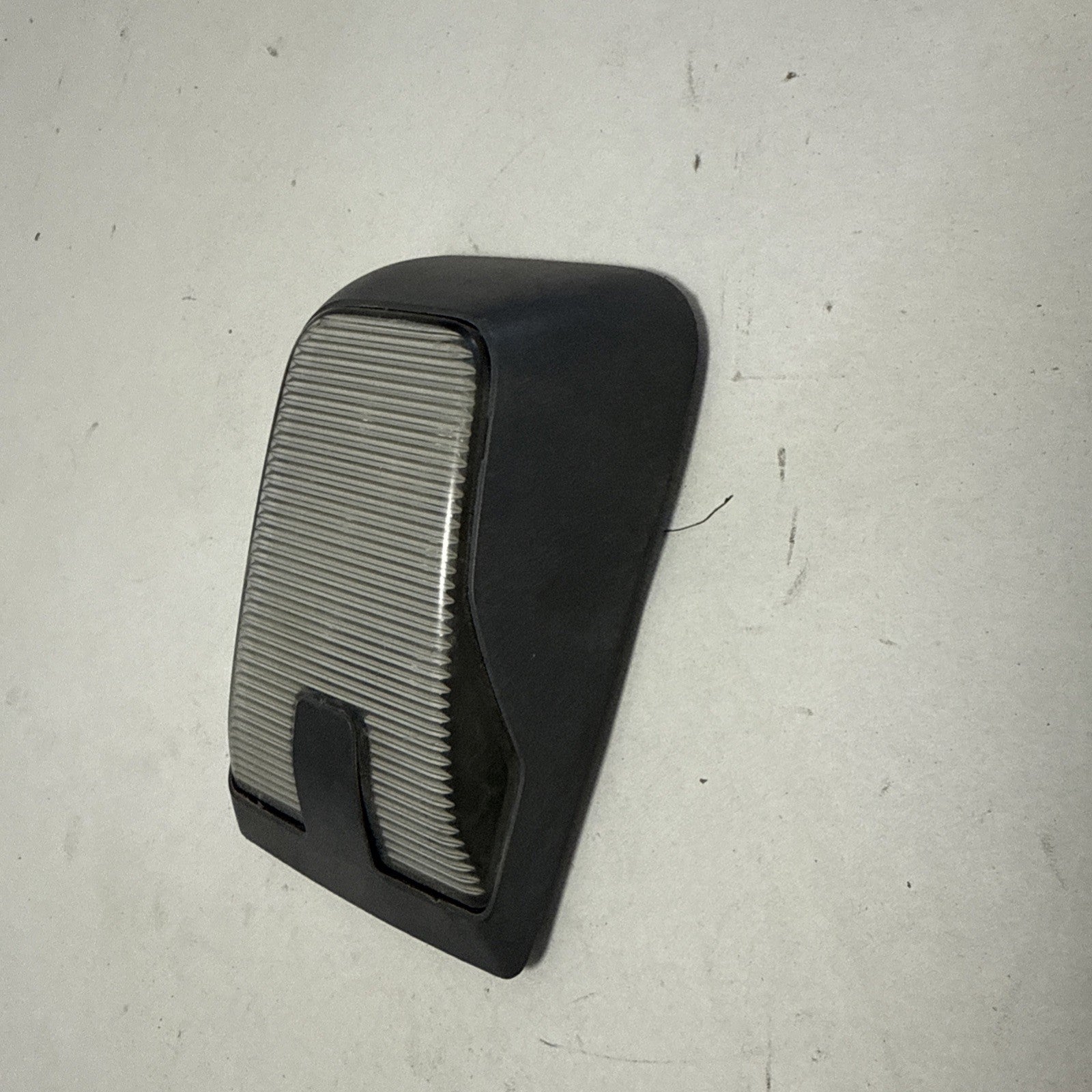 Grakon Volvo OEM 20895320 Side Indicator Light  9721-001