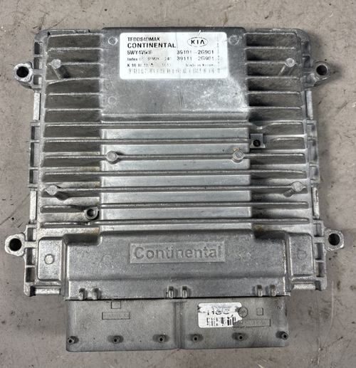 2013 Kia Optima ECM ECU Engine Computer 39101-2G901 / 39111-2G901