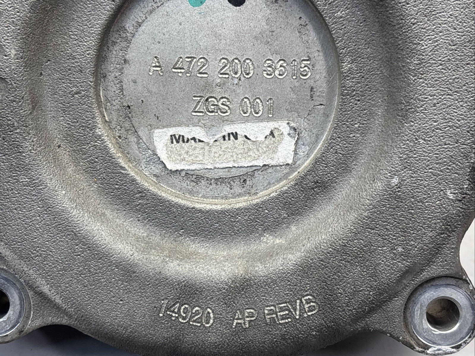 FREIGHTLINER A 472-200-13-15 ZGS 001 TURBOCHARGER AIR OUTLET
