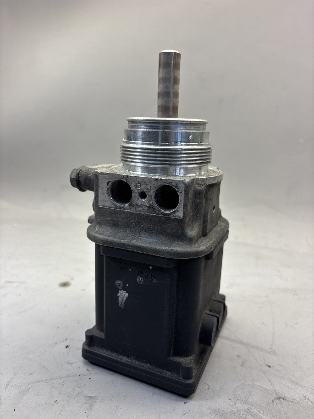 Freightliner DEF Pump. ECOFIT # A 000 140 77 78,  A055T282 Exhaust Doser Pump