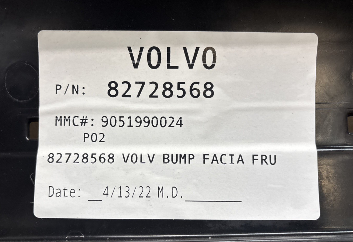 Bumper Center Piece For VNL - Bumper Cover Replaces 82728568