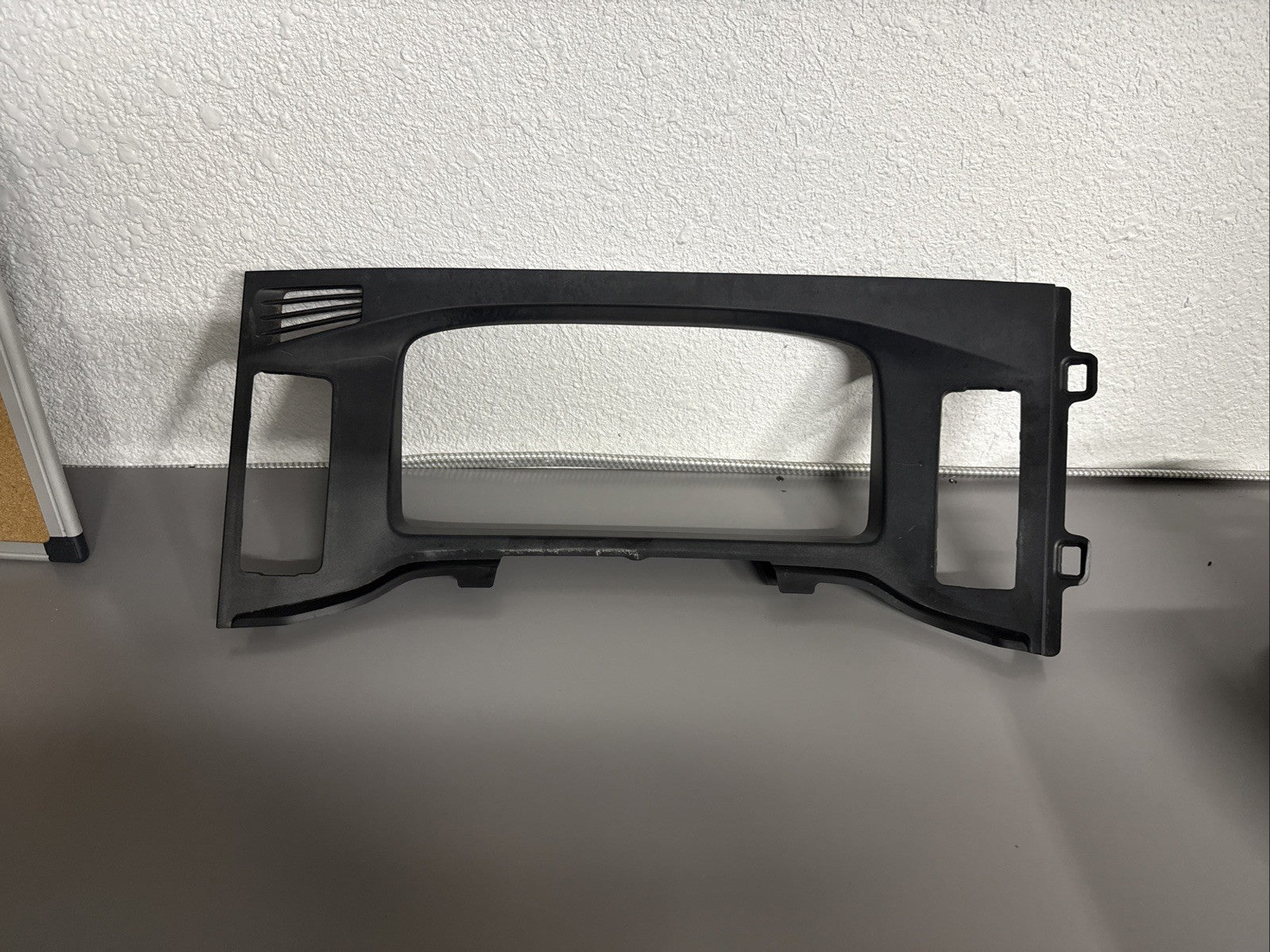2018-2024 FREIGHTLINER CASCADIA FRONT UPPER DASH TRIM PANEL 22-73782-010 OEM