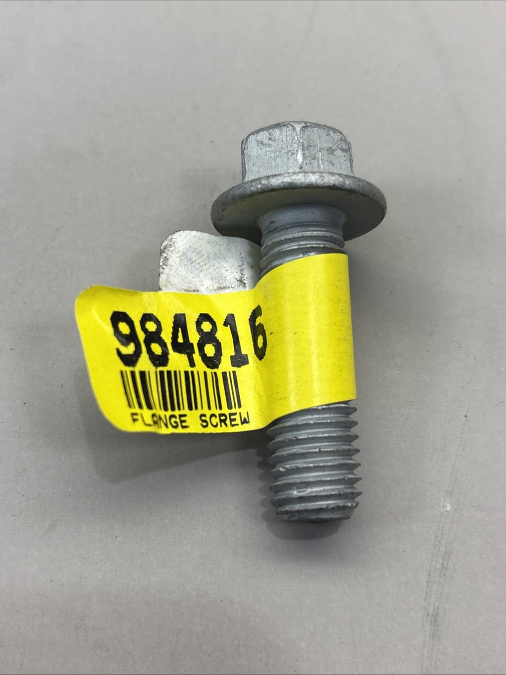 984816 Screw Flange for Volvo