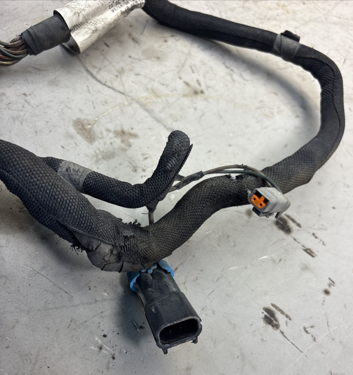 Replaces 23108364-P02 2018 VOLVO ATO2612F