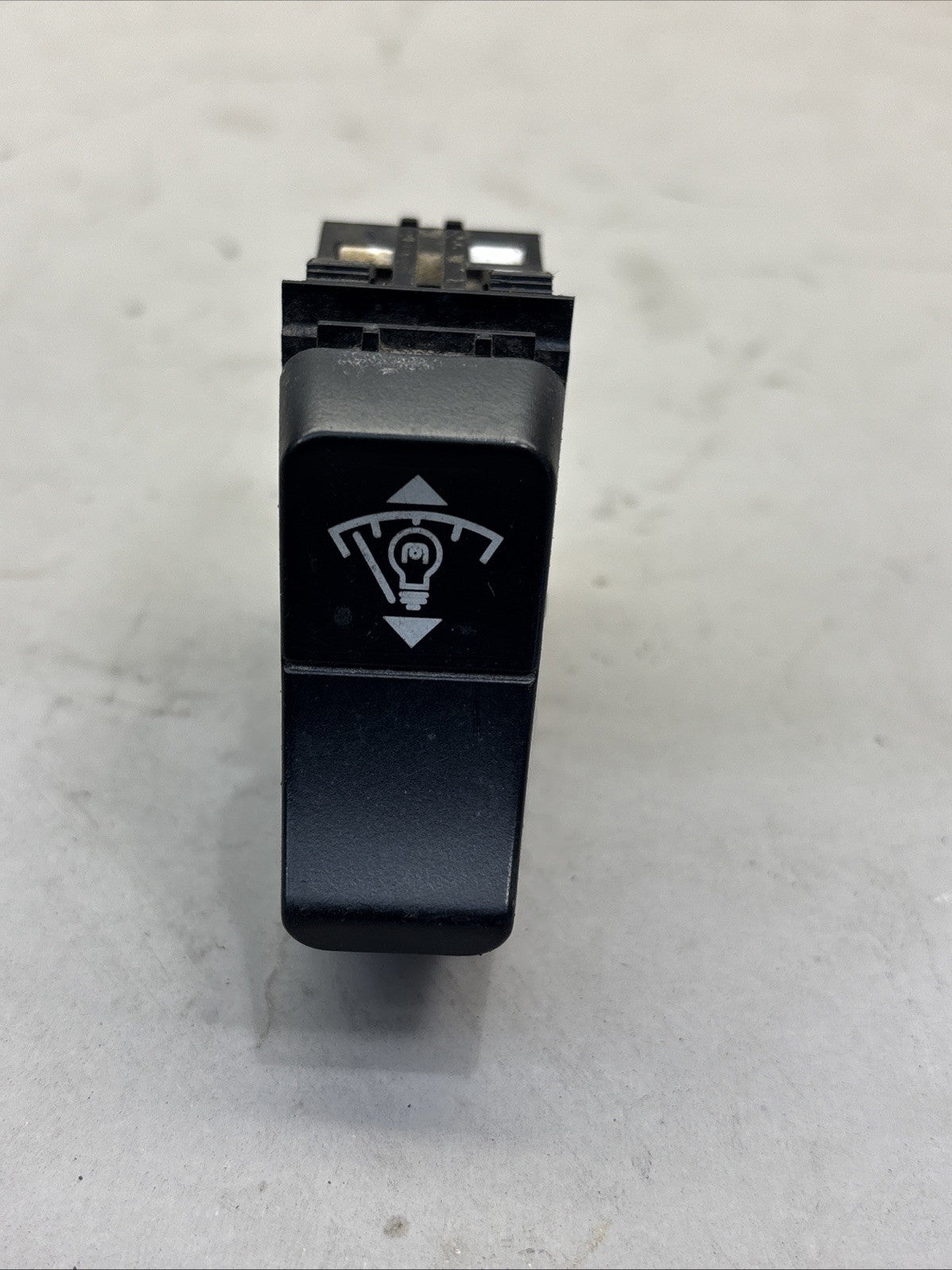KENWORTH T680 PACCAR DASH DIMMER LIGHT CONTROL SWITCH P27-1173-012