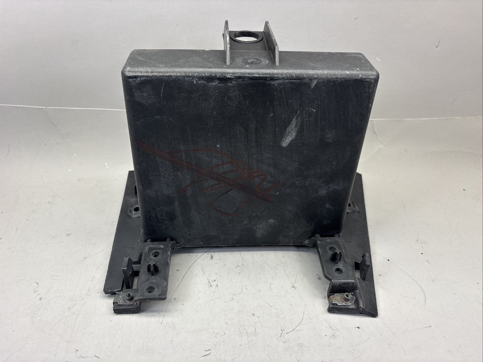 FREIGHTLINER CASCADIA DASH RADIO HOUSING 22-61933-000