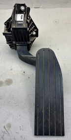Kenworth 579 Paccar Throttle Pedal Assembly D21-6021-300