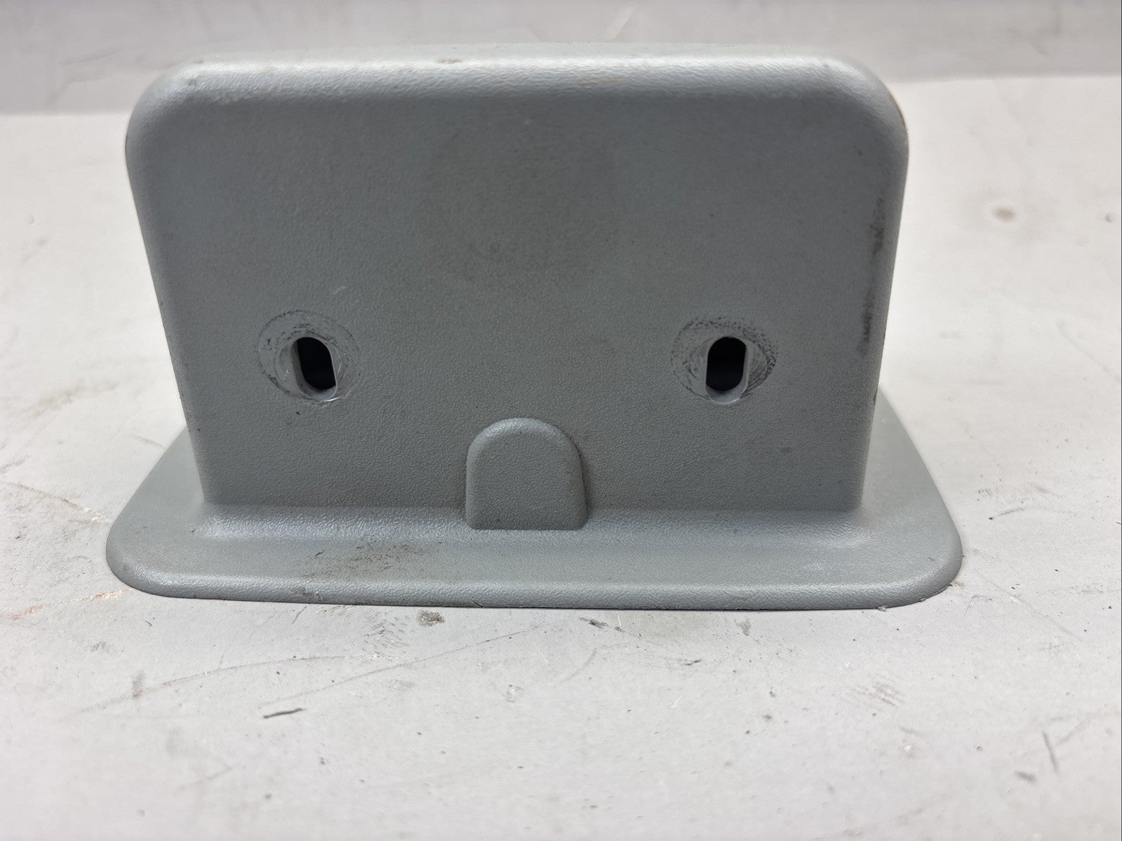2022 VOLVO VNL860 D13 REAR LEFT DRIVER SIDE COVER 22443581 OEM
