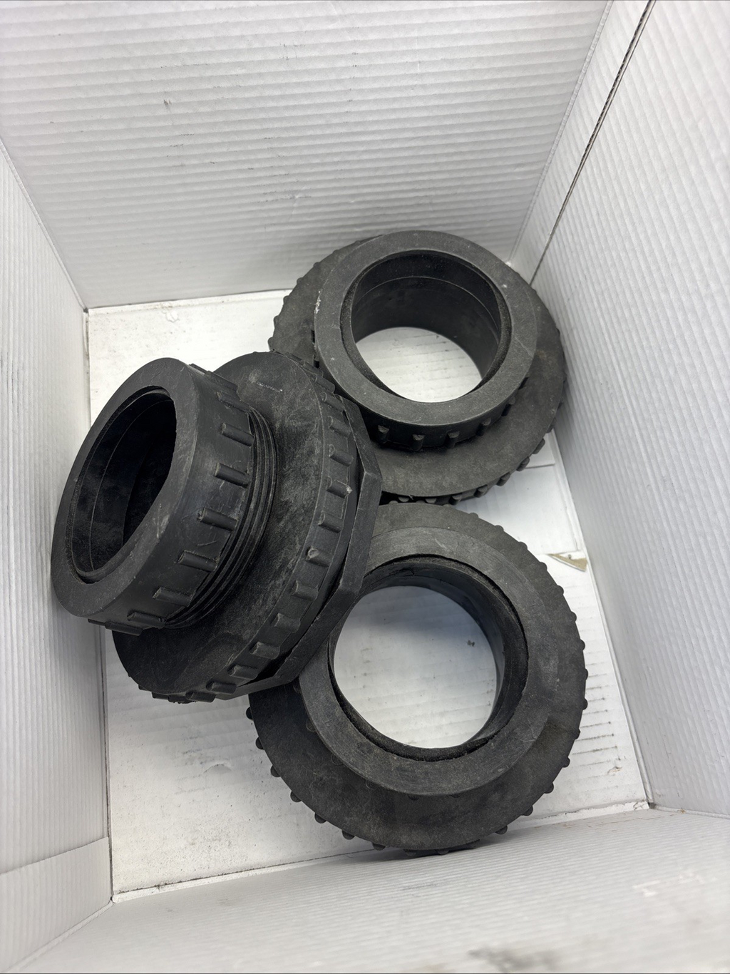 Polypropylene Bulkhead Tank Fitting, 3" ( 3 Pack )