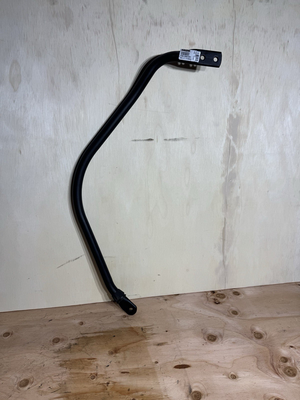 Paccar Kenworth T680 T880 Handle Grab Pillar S56-1042-601
