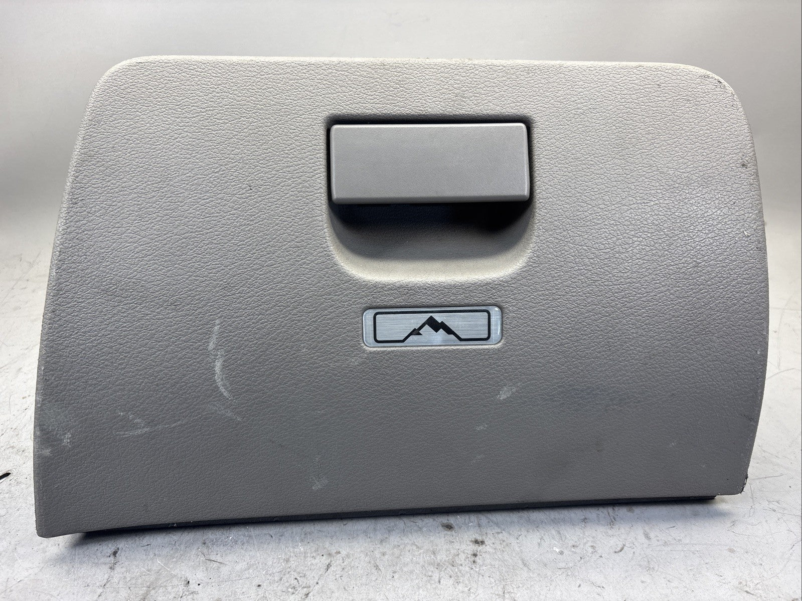 Freightliner 22-60537-000 Glove Box Assy 22-60535-000