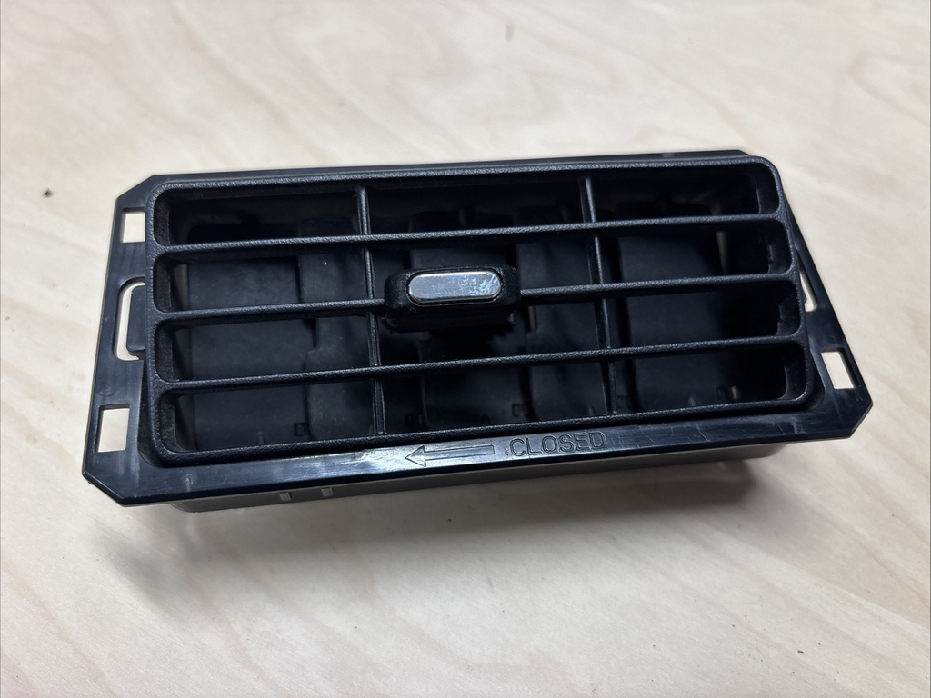 2024 KENWORTH T680 DASH PANEL HVAC AIR VENT LOUVER S45-6031