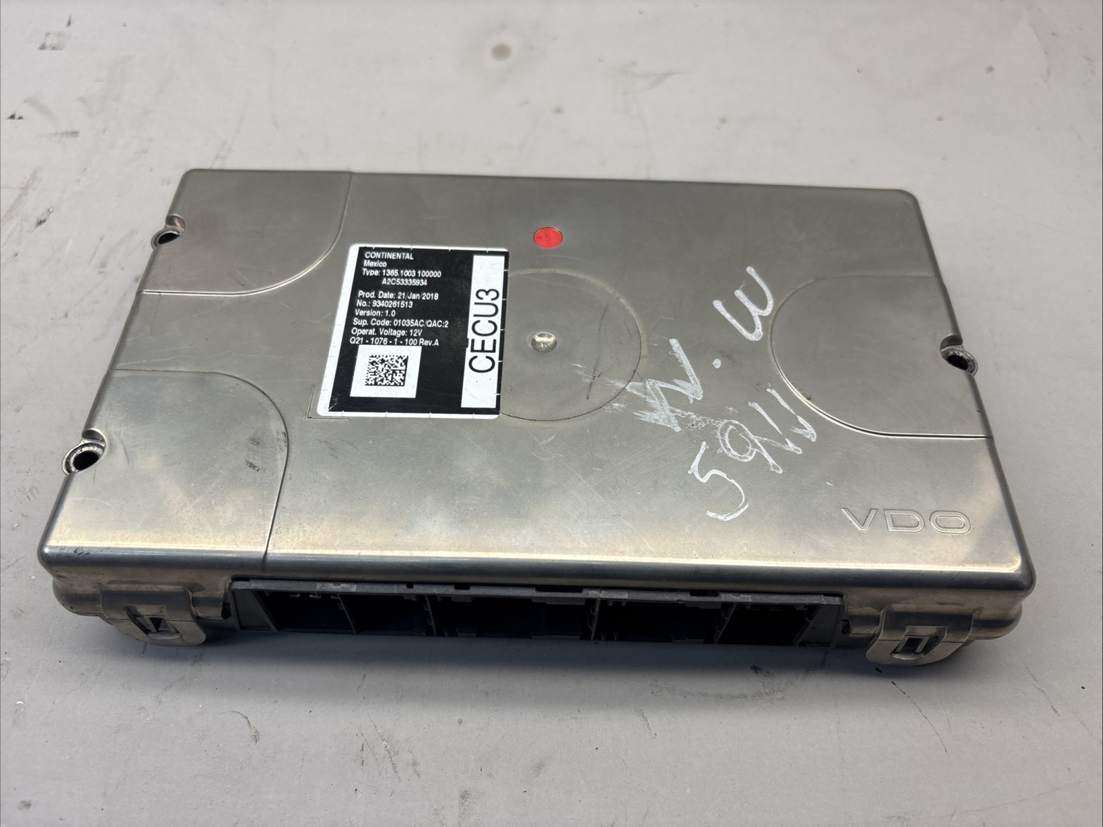 OEM PETERBILT PACCAR CAB CONTROL MODULE  CECU3 OEM P/N A2C53335934