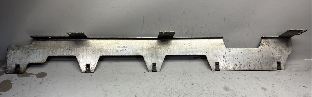 PACCAR  AIR SKIRT BRACKET   T11-6198R