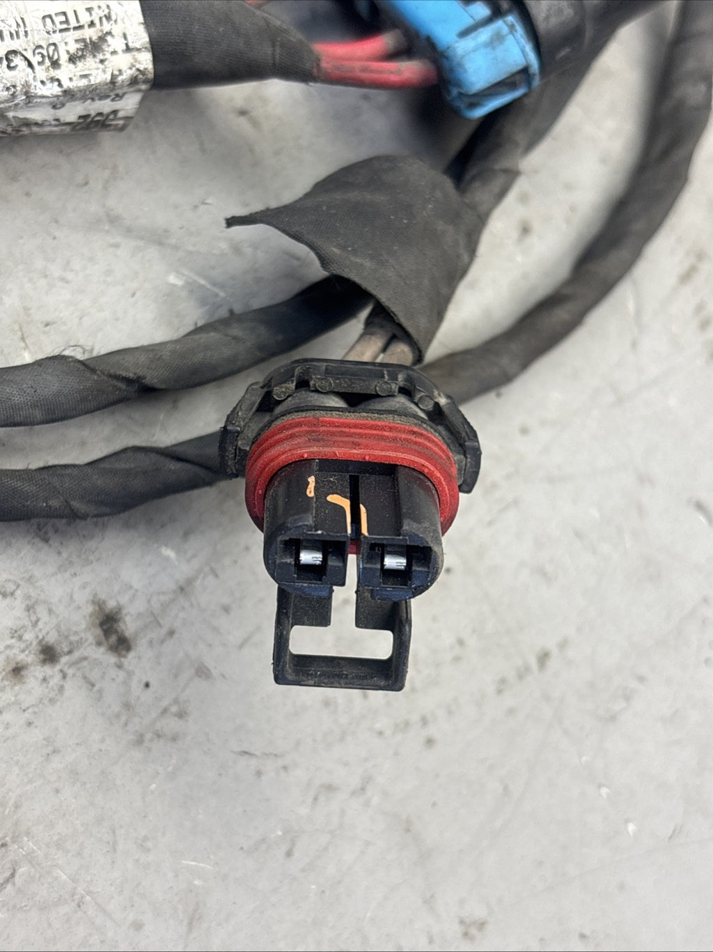 Genuine Paccar Harness-Constant Pwr Cum D92-6235-0023500