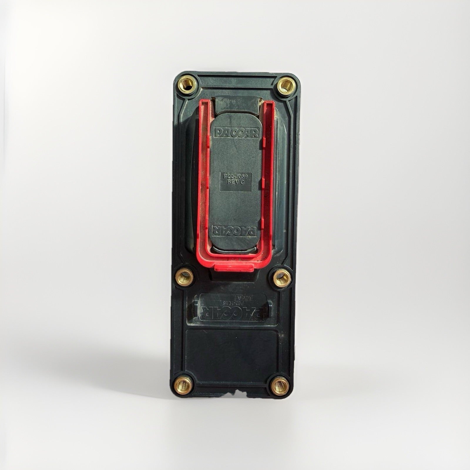 PACCAR  MOUNTING BRACKET   P62-1015