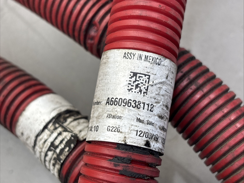 FREIGHTLINER CASCADIA 126 POSITIVE CABLE A66-09638-112 OEM A6609638112