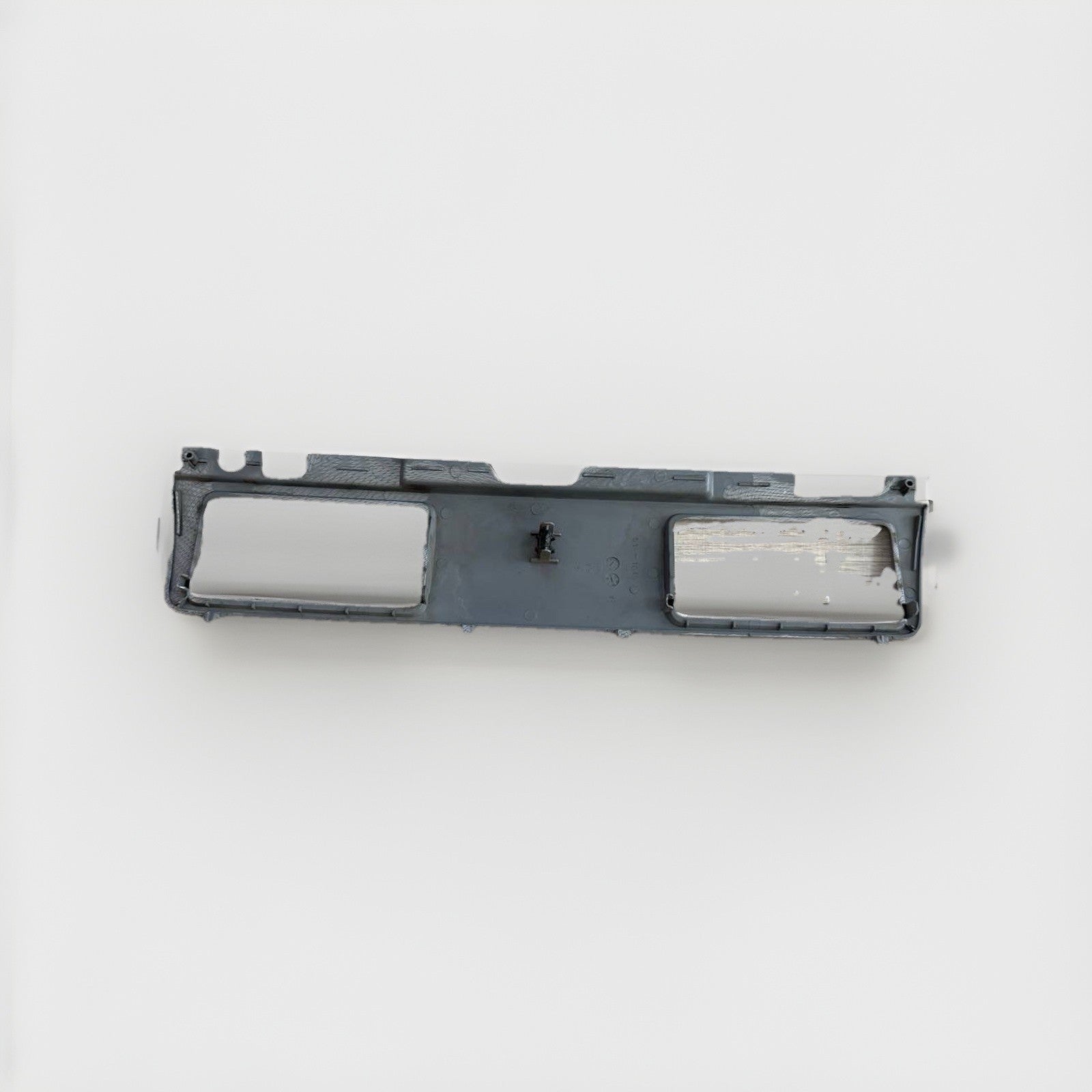 KENWORTH T680 DASH TRIM PANEL S18-1046