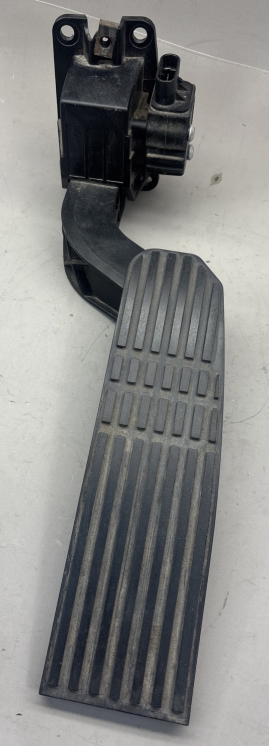 Freightliner Fuel Pedal Assembly A01-33822-001