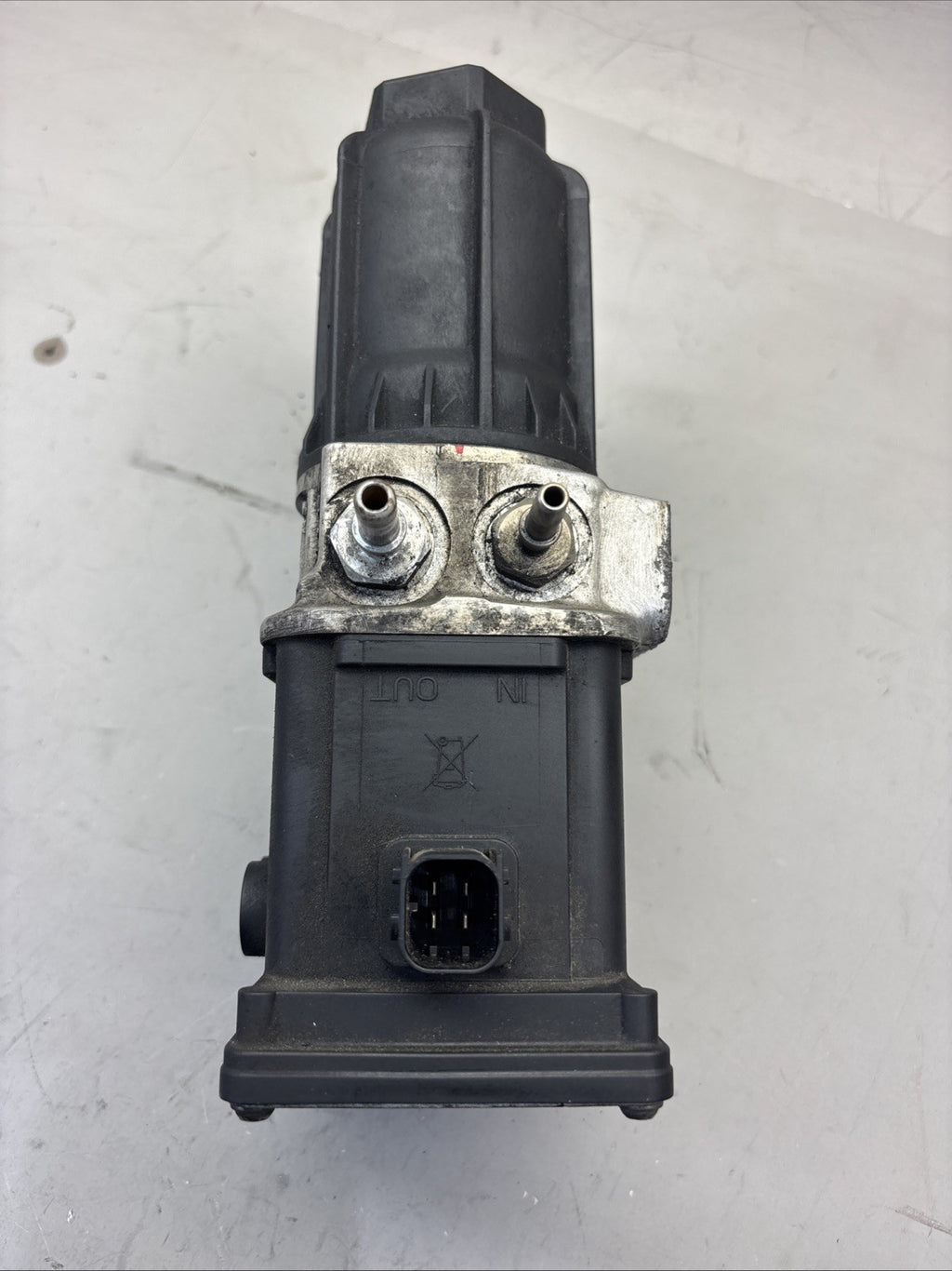 Freightliner DEF Pump. ECOFIT # A 000 140 55 78,  A055T282 Exhaust Doser Pump
