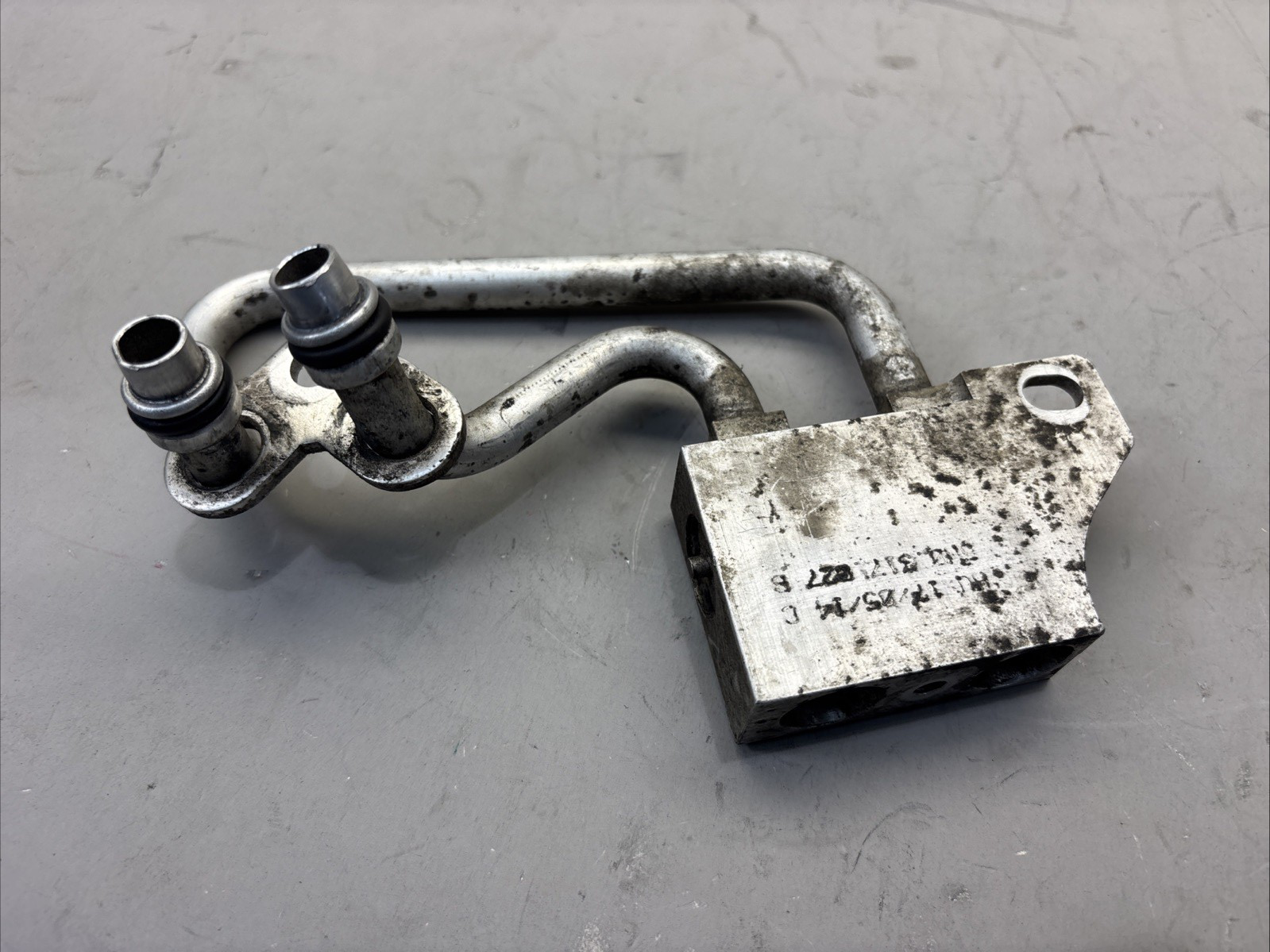 2011 Volkswagen Tiguan Auto Transmission Oil Cooler Line Temperature Valve OEM