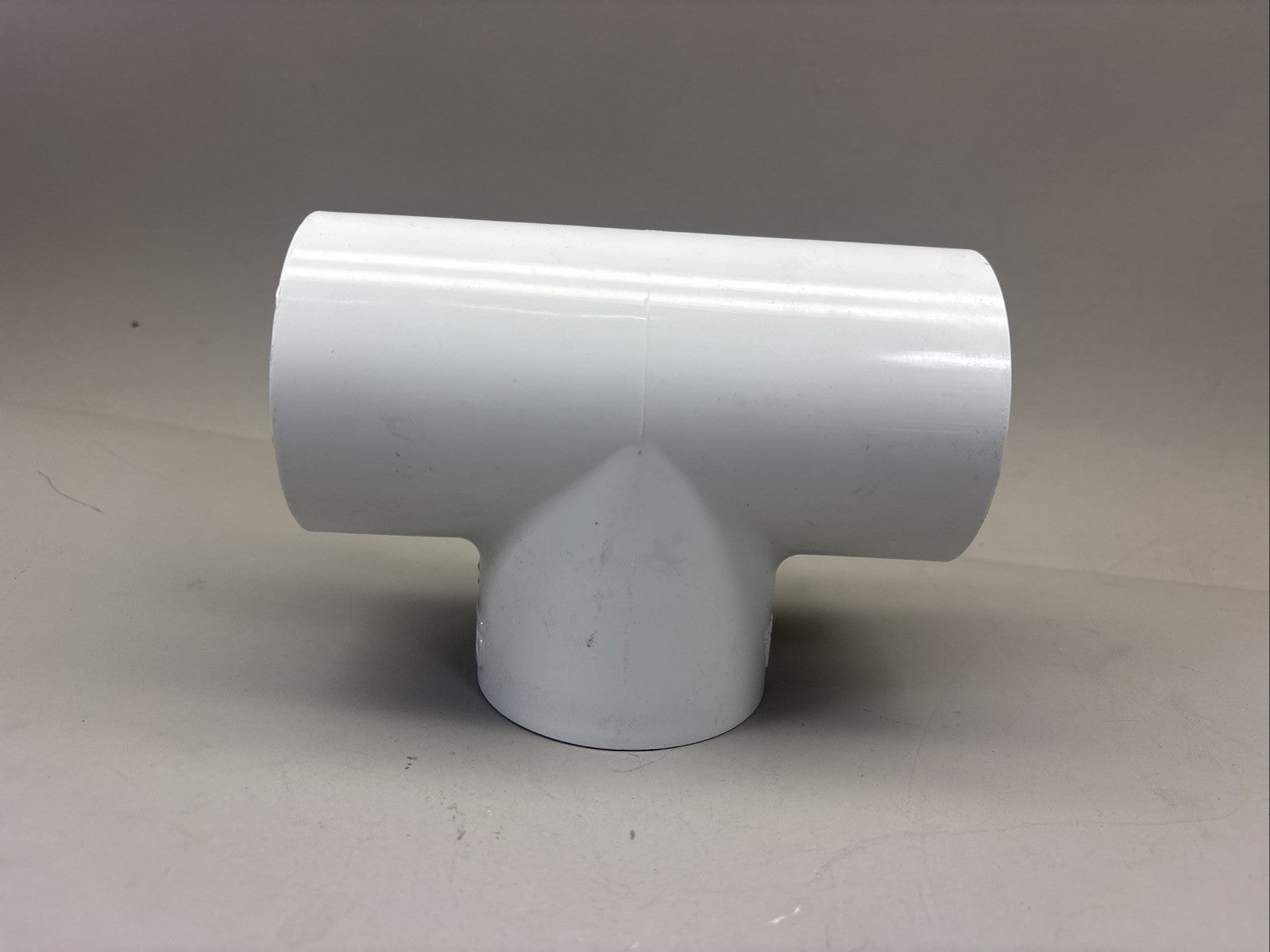 SPEARS 6 pc Box of 401-020 PVC Pipe Fitting, Tee Socket Schedule 40, White, 2"
