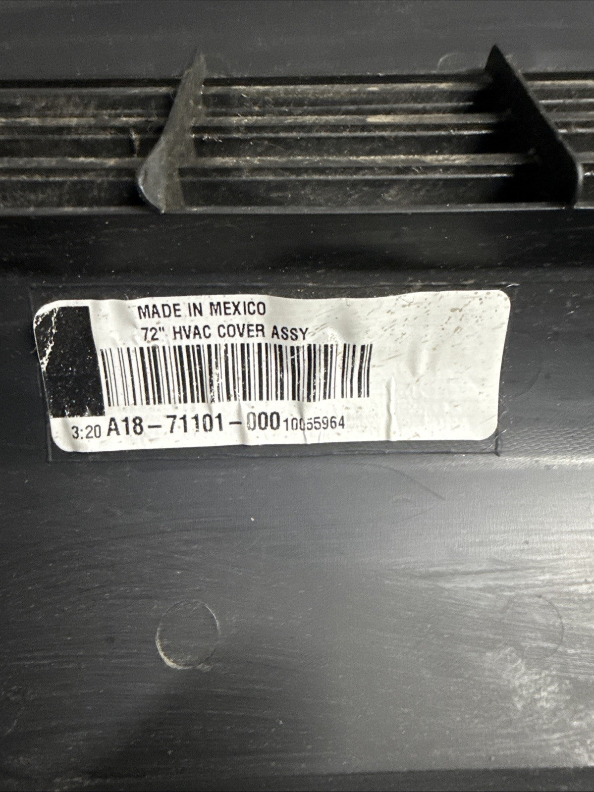 2018-2024 FREIGHTLINER CASCADIA SLEEPER HVAC COVER TRIM 18-68808-001
