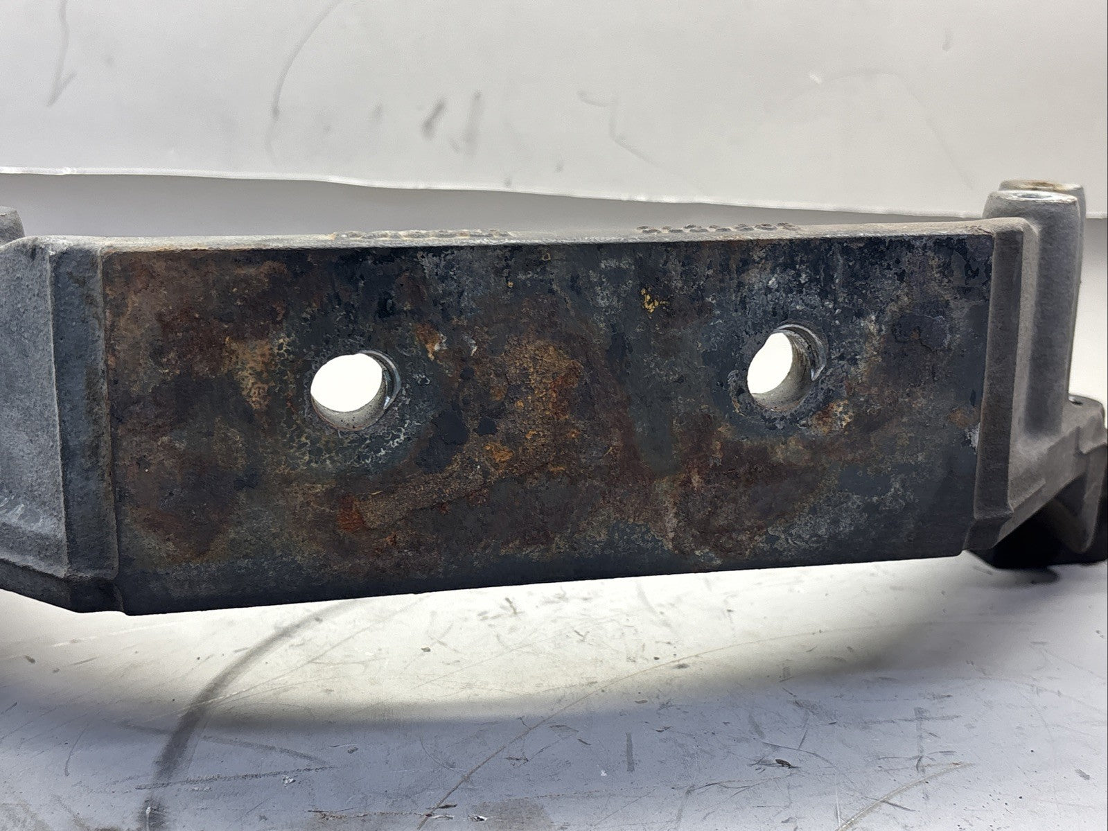 2019 Kenworth MX-13 T880 Front Engine Mount OEM 2121503
