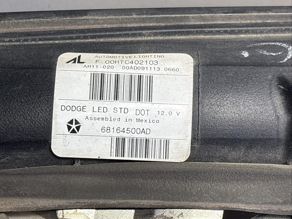 2013-2016 DODGE DART CENTER TRUNK DECKLID LED TAIL LIGHT LAMP 68164500AD OEM