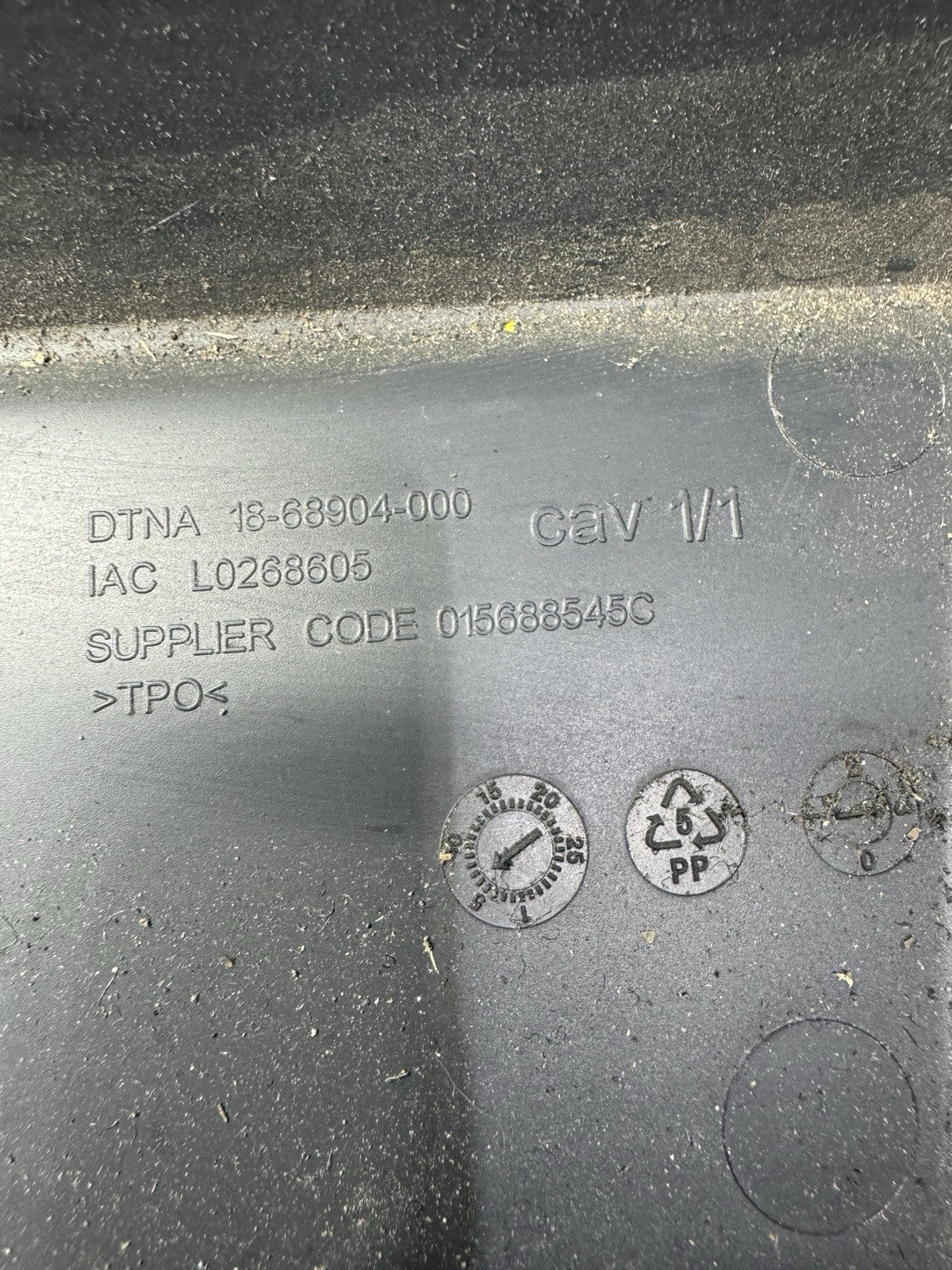 Genuine Freightliner Cascadia Interior Storage Tray OEM 1868904000