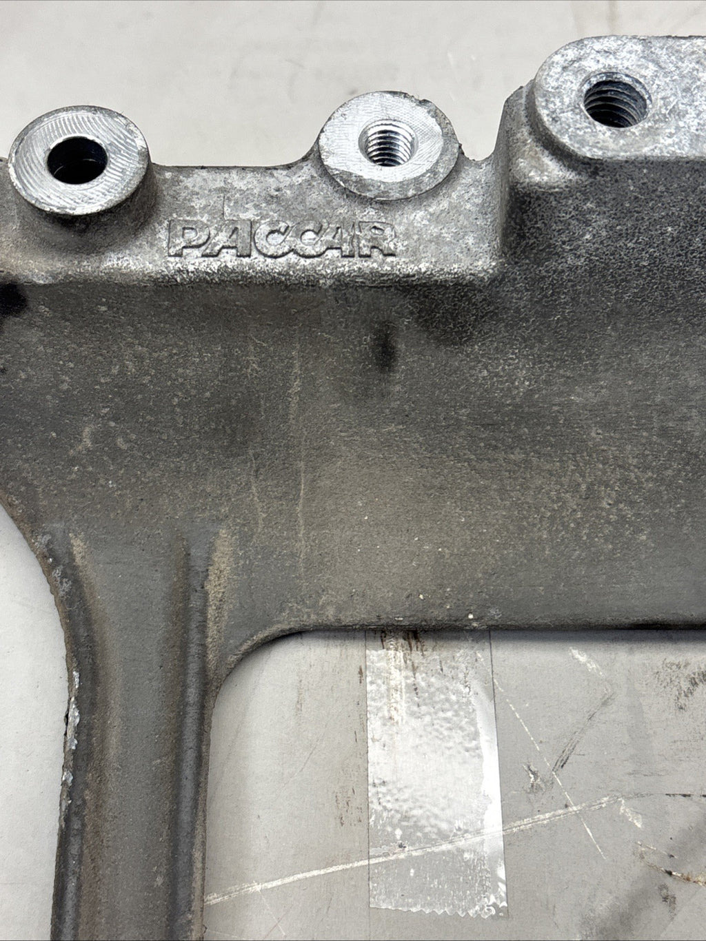 Paccar  Alternator Bracket  2047510