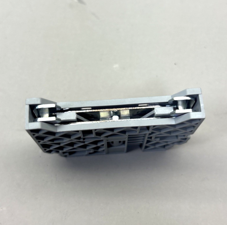 NEW IN BOX LOT OF 45 KONNECT-IT END BRACKET KN-EB7