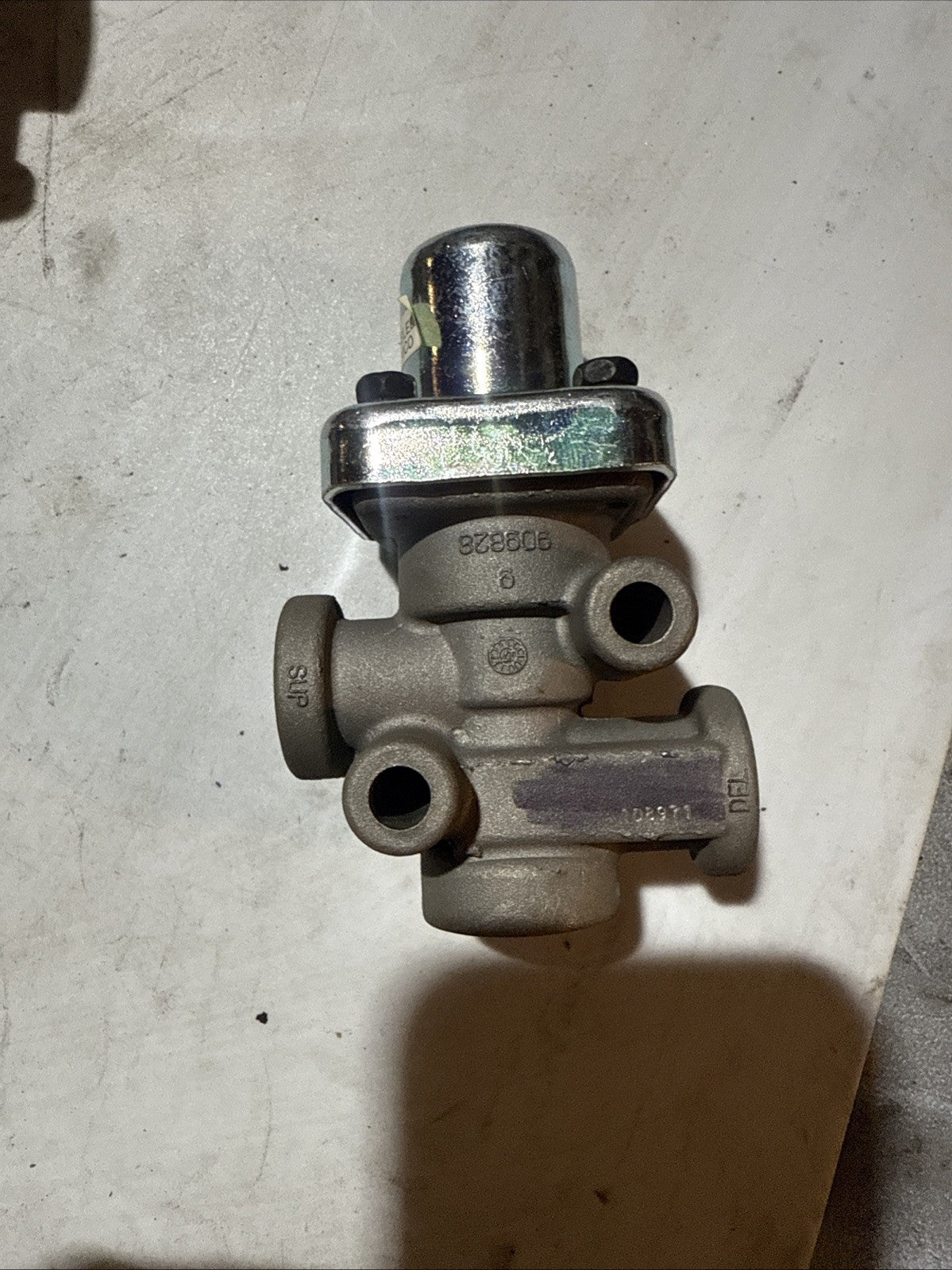 NEW Pressure Protection Valve PR4 PR-4 - 1/4" NPT - Replaces Bendix: 286500N