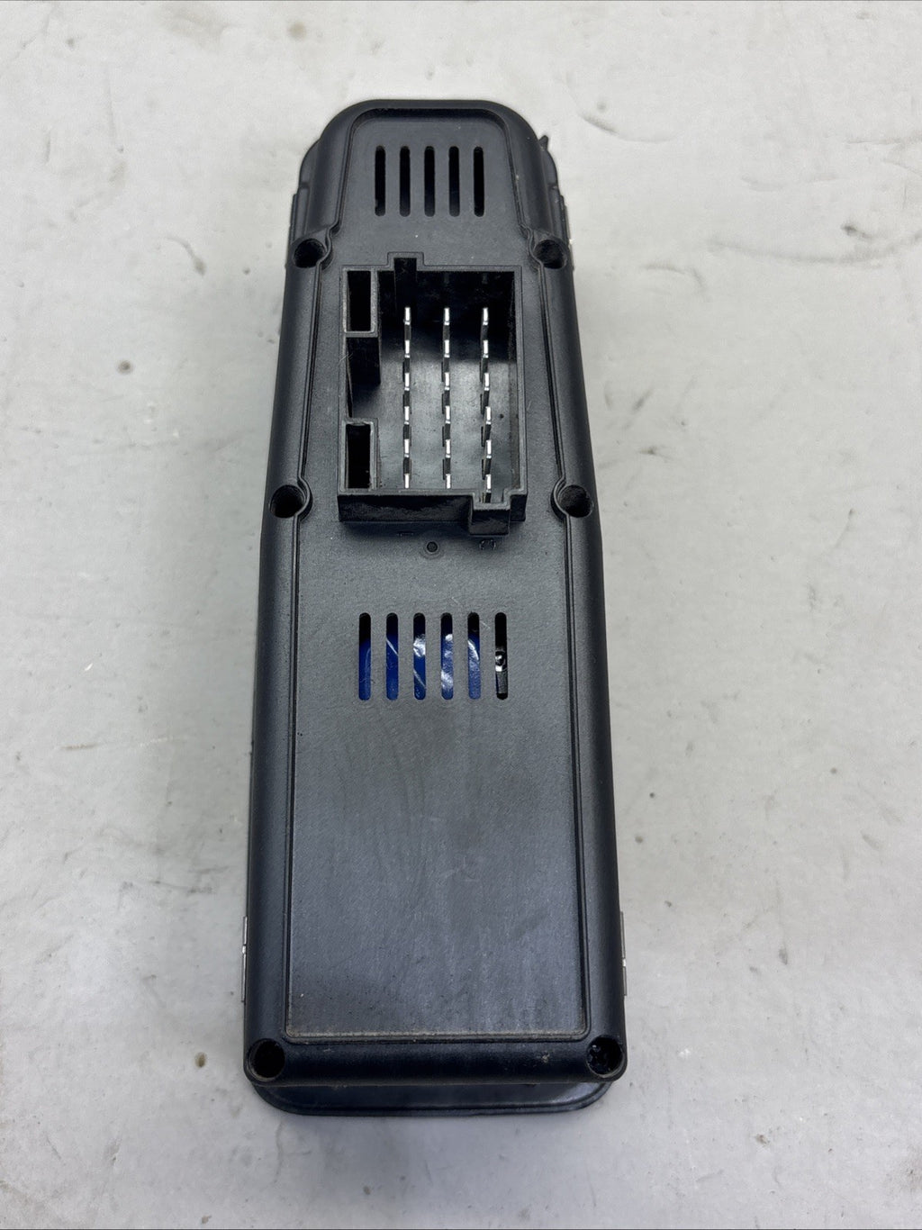 PACCAR Kenworth Window/Door Control Switch, Pass. Side PN: P21-1050-1102